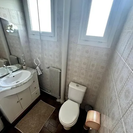 Proche De L'hyper-centre Avec Garage *