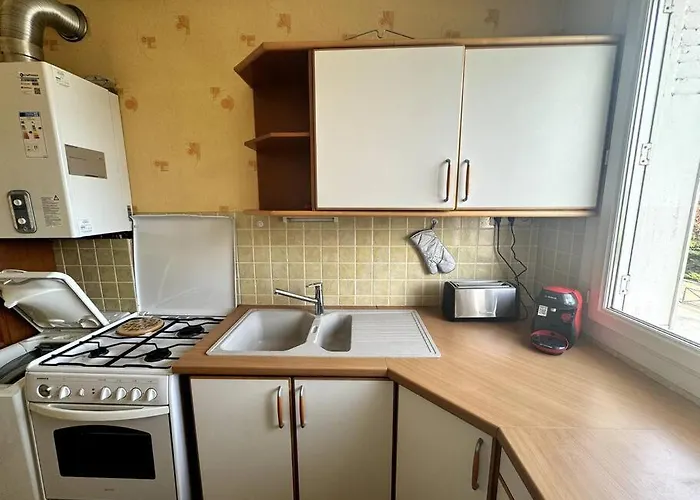 Appartement Proche De L'hyper-centre Avec Garage Caen