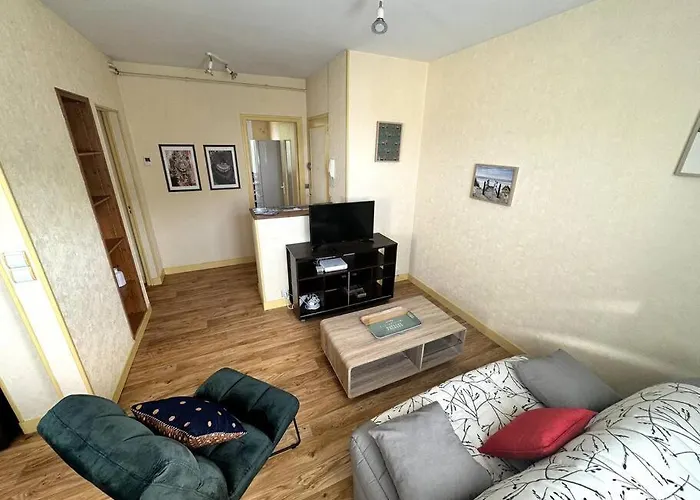 Proche De L'hyper-centre Avec Garage Appartement Caen