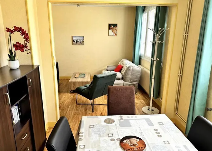 Appartement Proche De L'hyper-centre Avec Garage